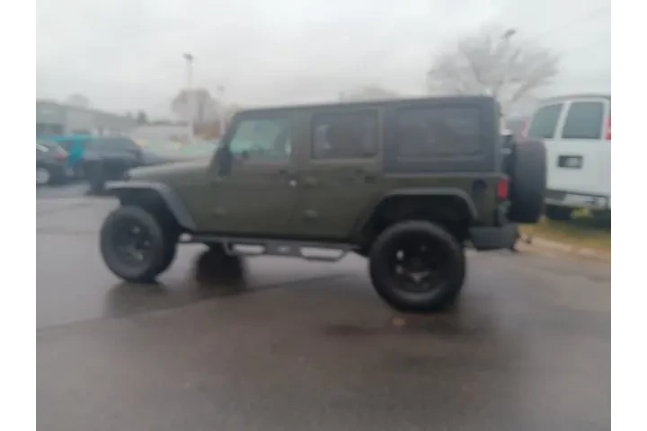 $14300 : Jeep Wrangler Unlimited 2015 image 9