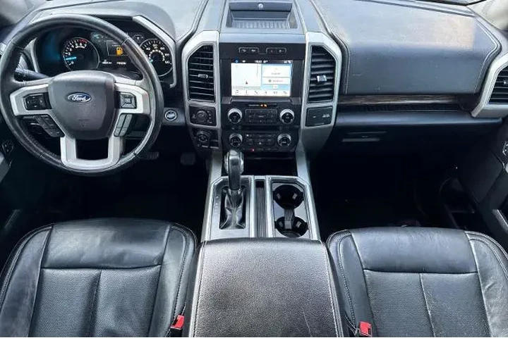 $33995 : Ford F-150 2019 4x4 Lariat 4 image 3