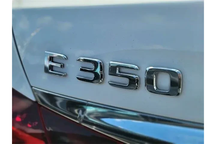 $34991 : Mercedes-Benz E-Class 2022 E image 5