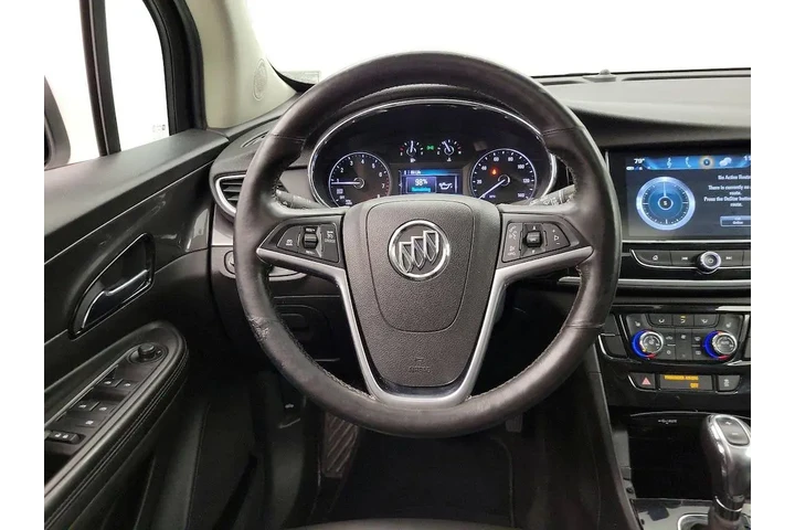 $13998 : Buick Encore 2019 Essence 4d image 10