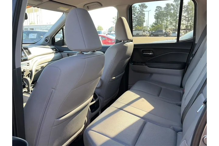 $19987 : Honda Ridgeline 2017 RTL-T 4 image 3