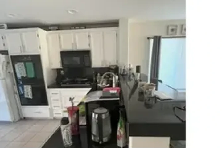 $1100 : Rento Cuarto Master image 5