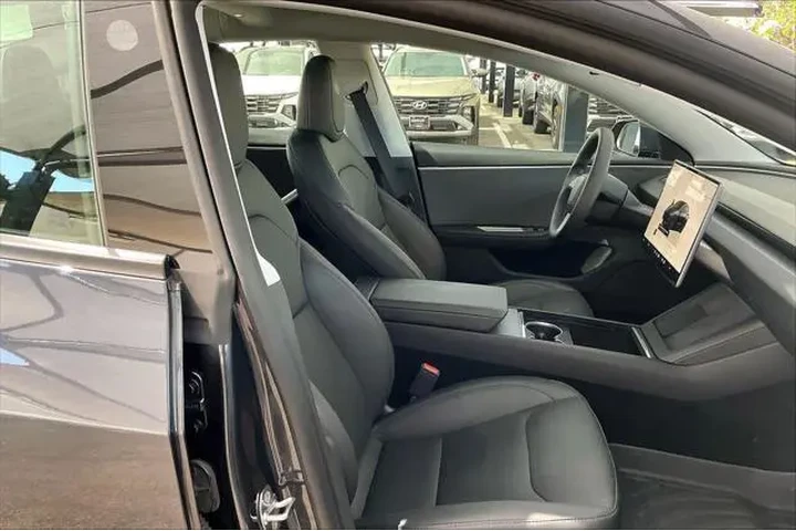 $36997 : Tesla Model 3 2025 Long Rang image 8