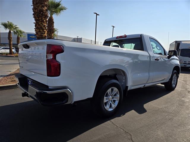 $28977 : Pre-Owned 2023 Silverado 1500 image 6