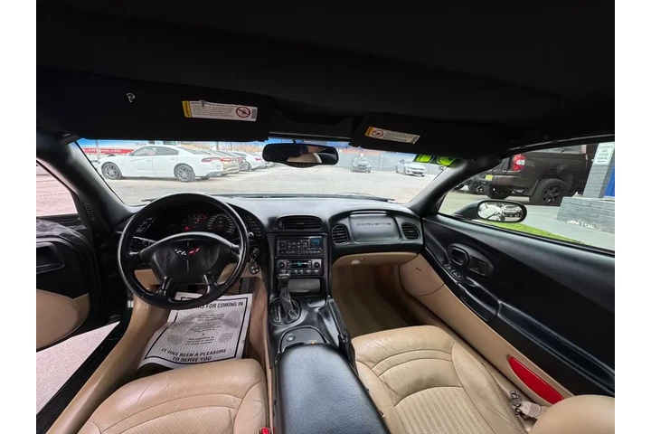 2001 Corvette Convertible image 10