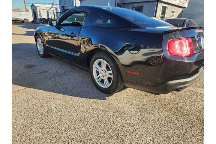$5995 : 2012 Mustang V6 image 3