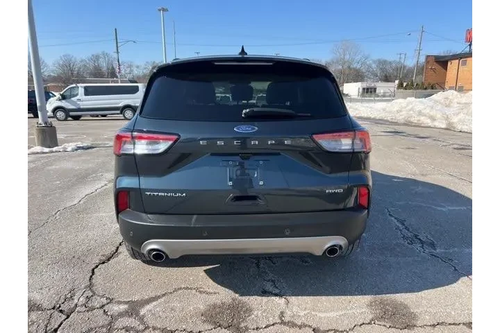 $25644 : Ford Escape 2022 AWD Titaniu image 5