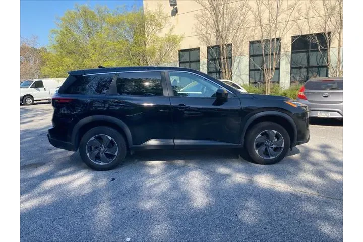 $20420 : Nissan Rogue 2025 SV 4dr Cro image 7