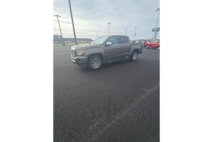 $17830 : GMC Canyon 2016 4x2 SLT 4dr image 10