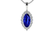 Sapphire Pendant Necklace en Newark
