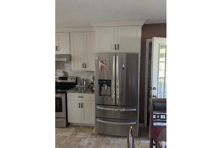 Jose Cruz Custom Cabinets image 4