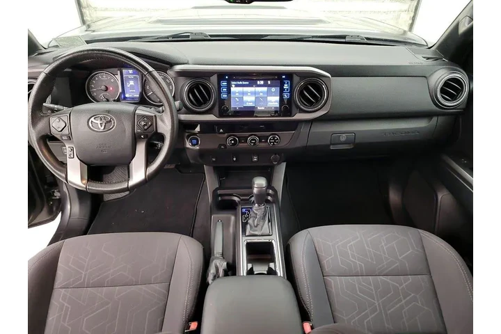 $28998 : Toyota Tacoma 2017 4x2 TRD S image 9