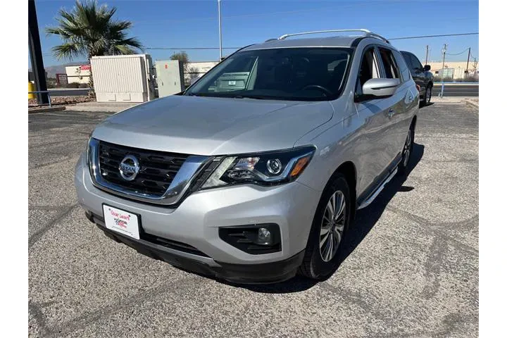 $17004 : Nissan Pathfinder 2020 SV 4d image 3