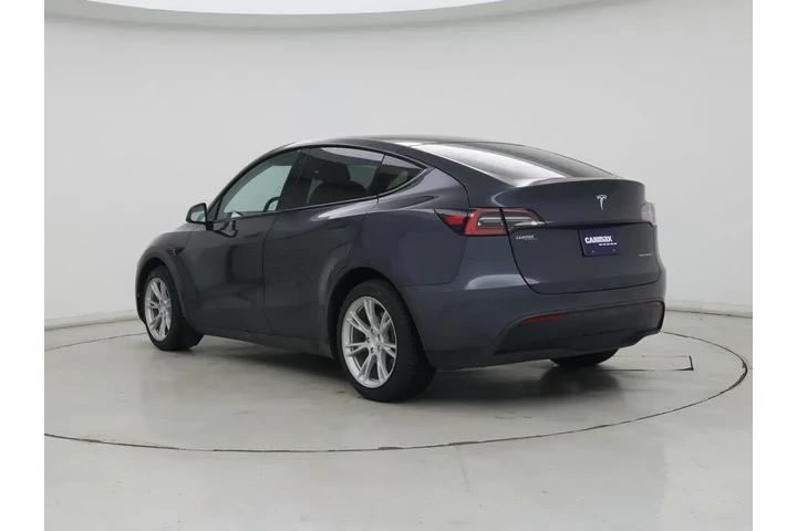 $28998 : Tesla Model Y 2021 AWD Long image 2