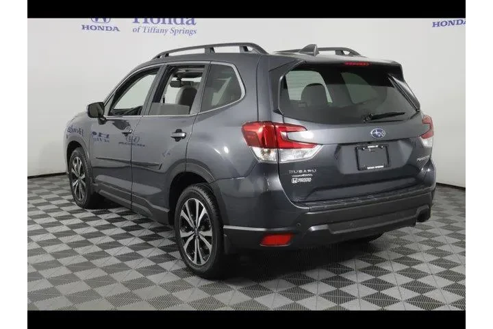 $29975 : Subaru Forester 2022 AWD Lim image 5