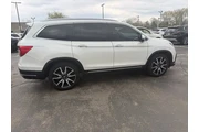 $23566 : Honda Pilot 2019 AWD Touring thumbnail