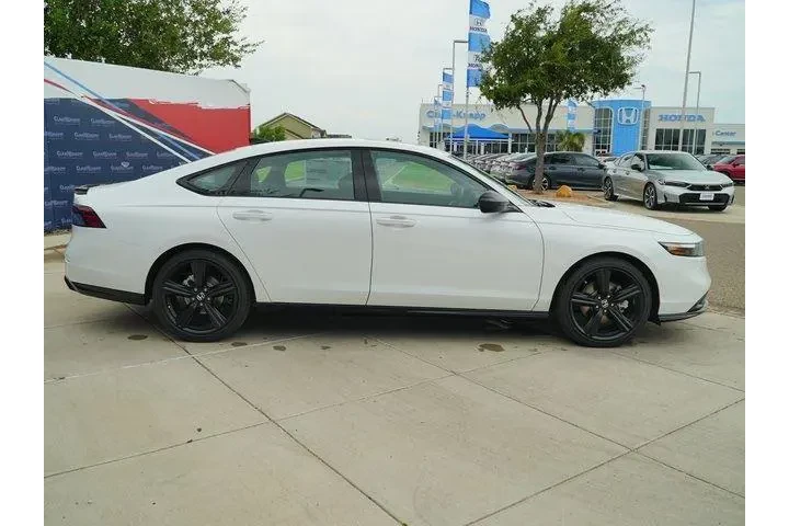 $30488 : Honda Accord Hybrid 2025 Spo image 4
