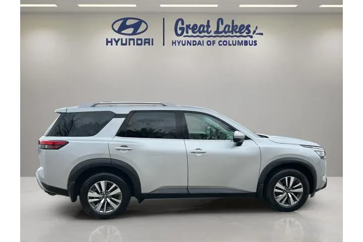 $25977 : Nissan Pathfinder 2022 AWD S image 6