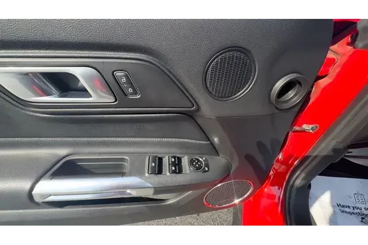 $27999 : Ford Mustang 2023 EcoBoost P image 9