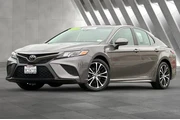 $19800 : Toyota Camry 2020 SE 4dr Sed thumbnail
