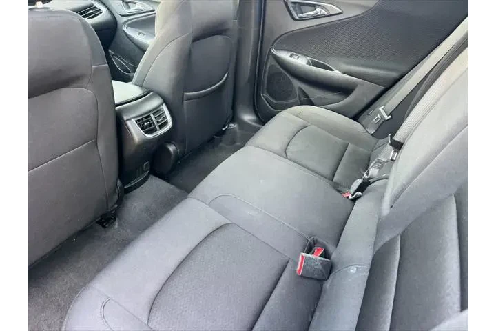 $18499 : Chevrolet Malibu 2024 LT 4dr image 5