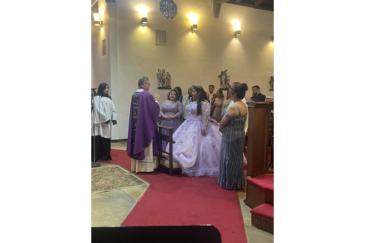 Servicios religiosos image 5