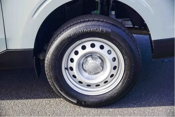 $25995 : Ford Maverick 2024 XL 4dr Su image 8