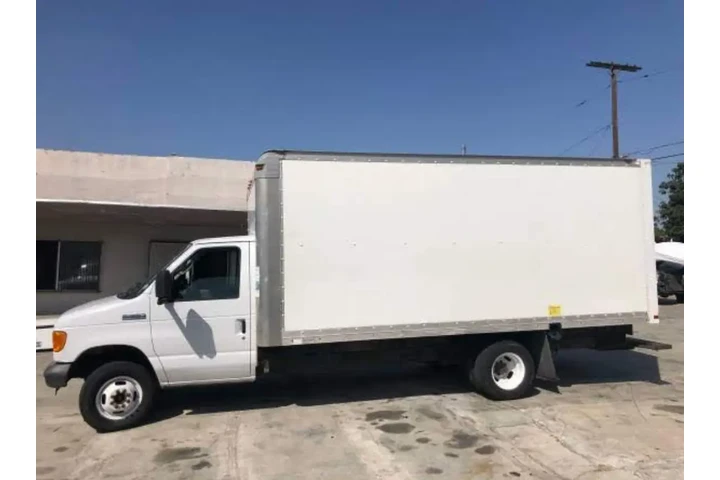 MUDANZAS Y ENTRAGAS HERNANDEZ image 2