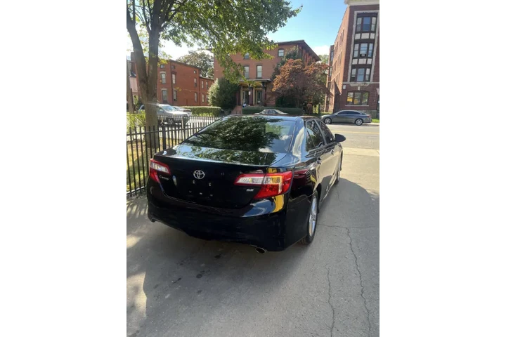 $10999 : 2014 Camry SE image 9
