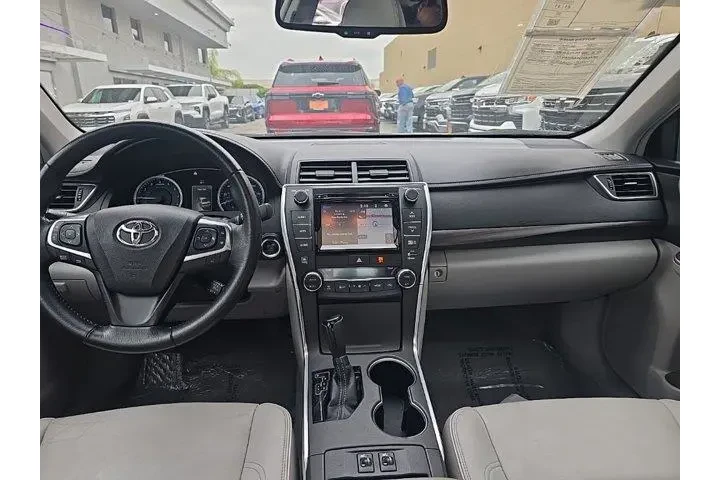 $21056 : Toyota Camry 2015 XSE V6 4dr image 5
