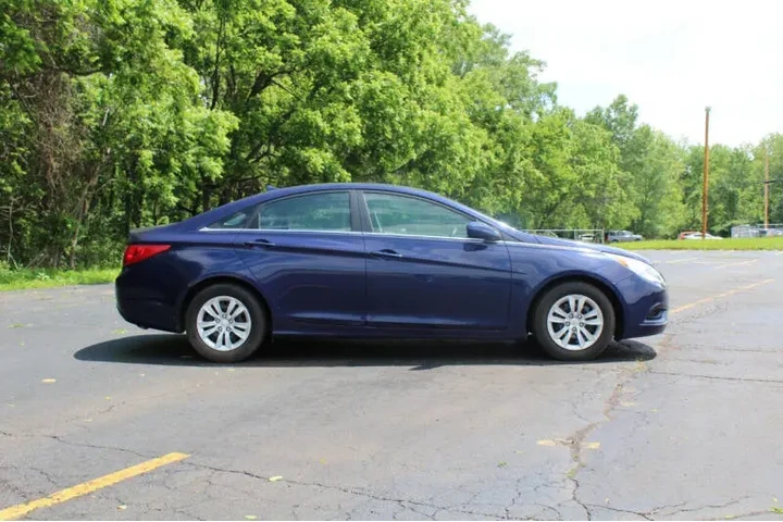 2011 Sonata GLS image 4