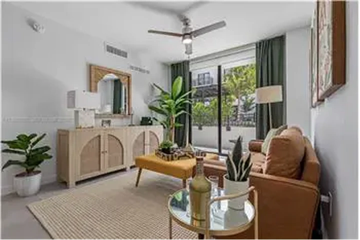 $3201 : Rental property with 2 bedro image 4