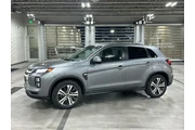 Mitsubishi Outlander Sport 2