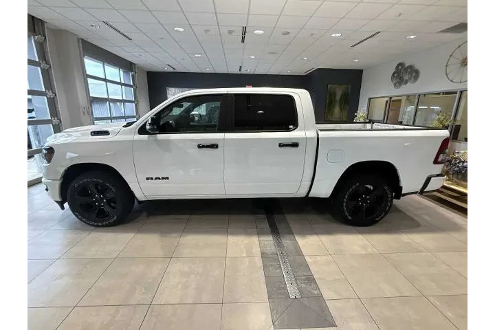 $38448 : Ram 1500 2023 4x4 Big Horn 4 image 6