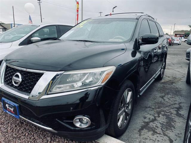 $11995 : 2014 Pathfinder Platinum image 4