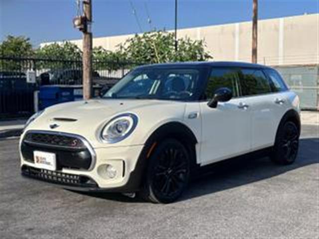 $10990 : 2017 MINI CLUBMAN2017 MINI CL image 9