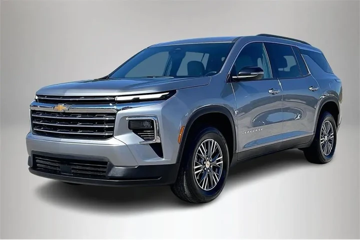 Chevrolet Traverse 2025 LT 4 image 2