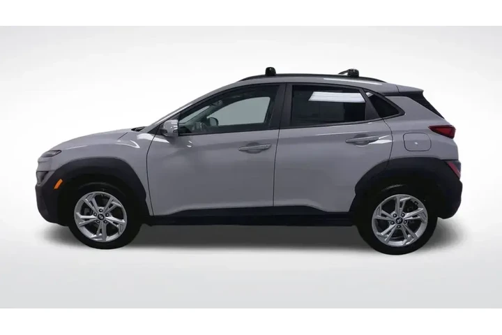 $23495 : Hyundai KONA 2023 AWD SEL 4d image 5