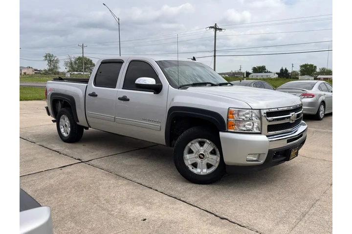 $8999 : 2011 Silverado 1500 LT Crew C image 4