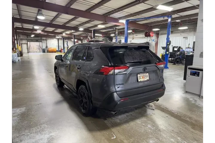 $29291 : Toyota RAV4 2025 LE 4dr SUV image 7