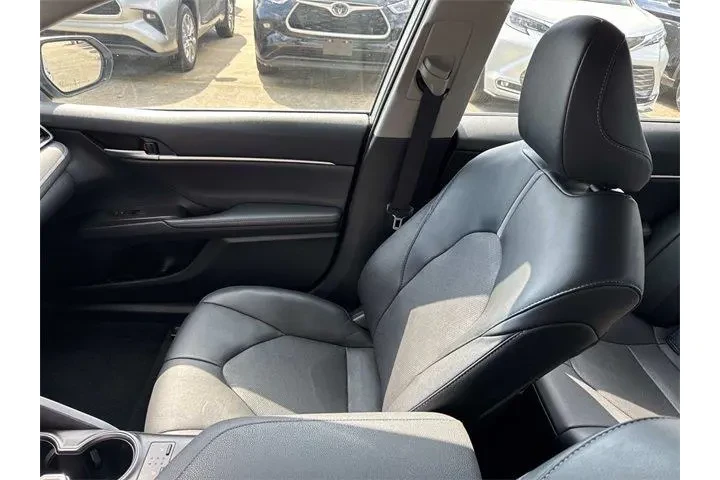 $26750 : Toyota Camry 2023 XSE 4dr Se image 8