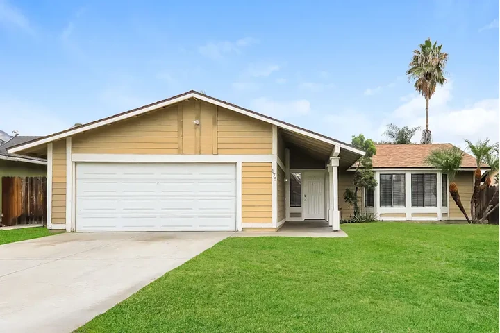$2500 : 3 bedroom House in Koreatown image 2