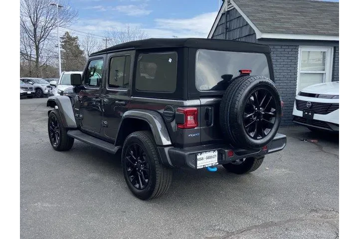 $32923 : Jeep Wrangler 2024 4x4 Sahar image 6