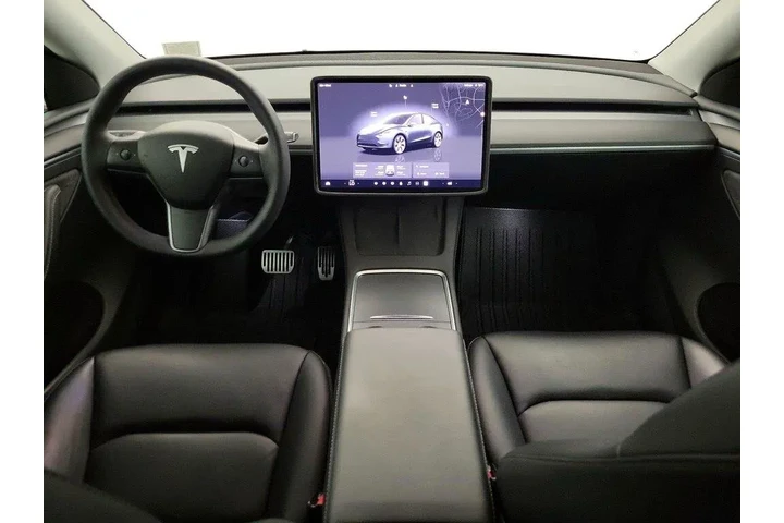 $33998 : Tesla Model Y 2023 AWD Long image 9