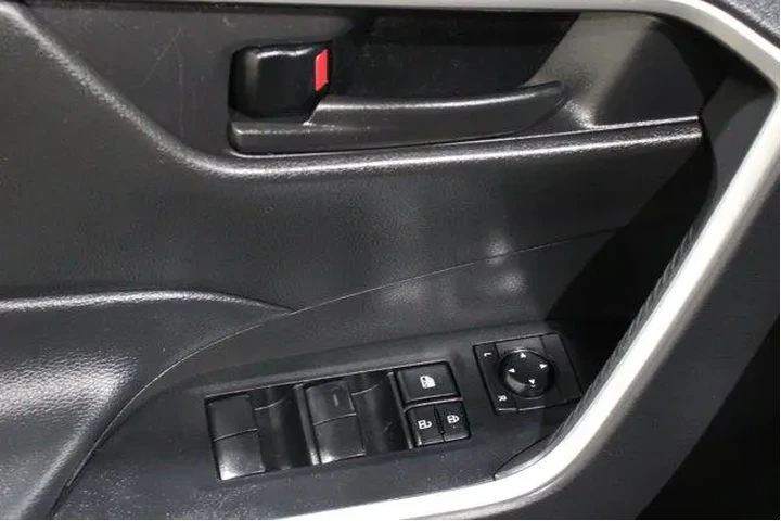 $36889 : Toyota RAV4 Hybrid 2024 AWD image 7