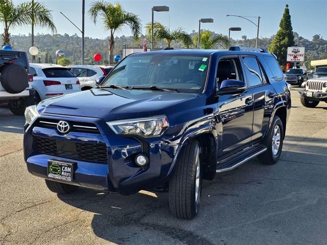 $26995 : 2020 4Runner image 5