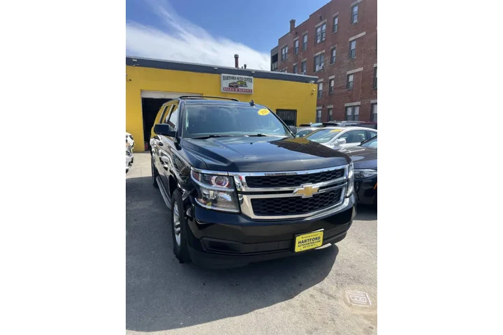 $16999 : 2016 Suburban LS image 6