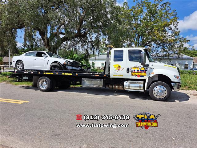 Towing service Tampa near me image 2