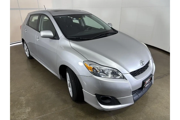 $11099 : 2009 Matrix S image 7
