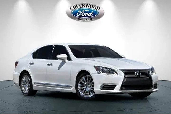 $29991 : Lexus LS 460 2017 4dr Sedan image 1
